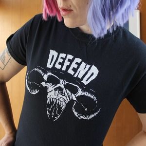 DEFEND Skull T-Shirt